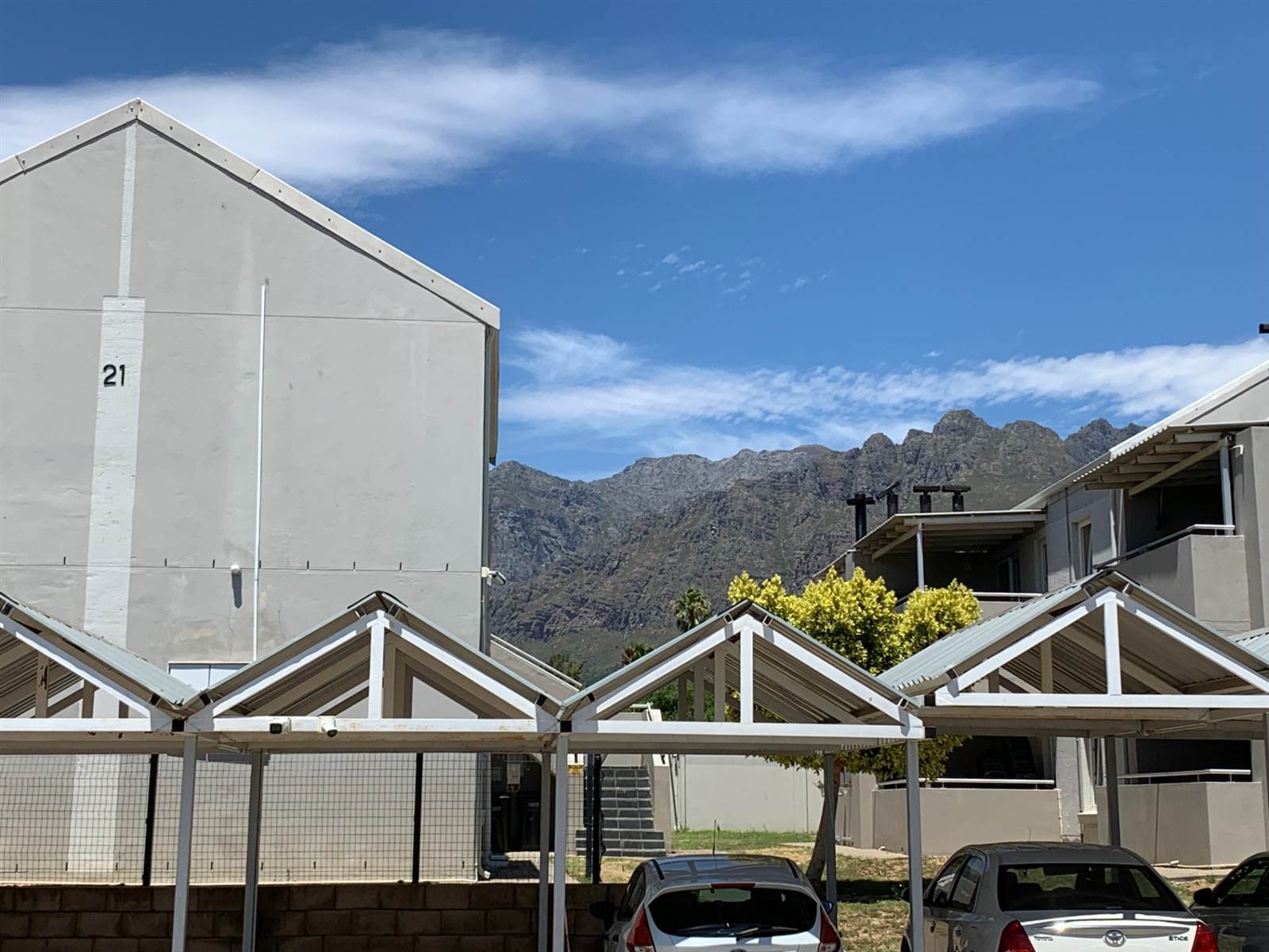 1 Bed Apartment in Paarl Central East photo number 13