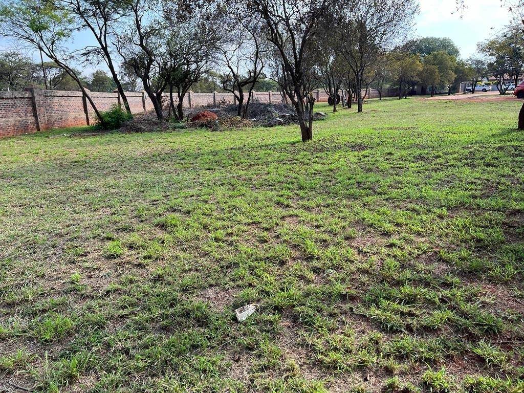 303 m² Land available in Mookgophong (Naboomspruit) photo number 1