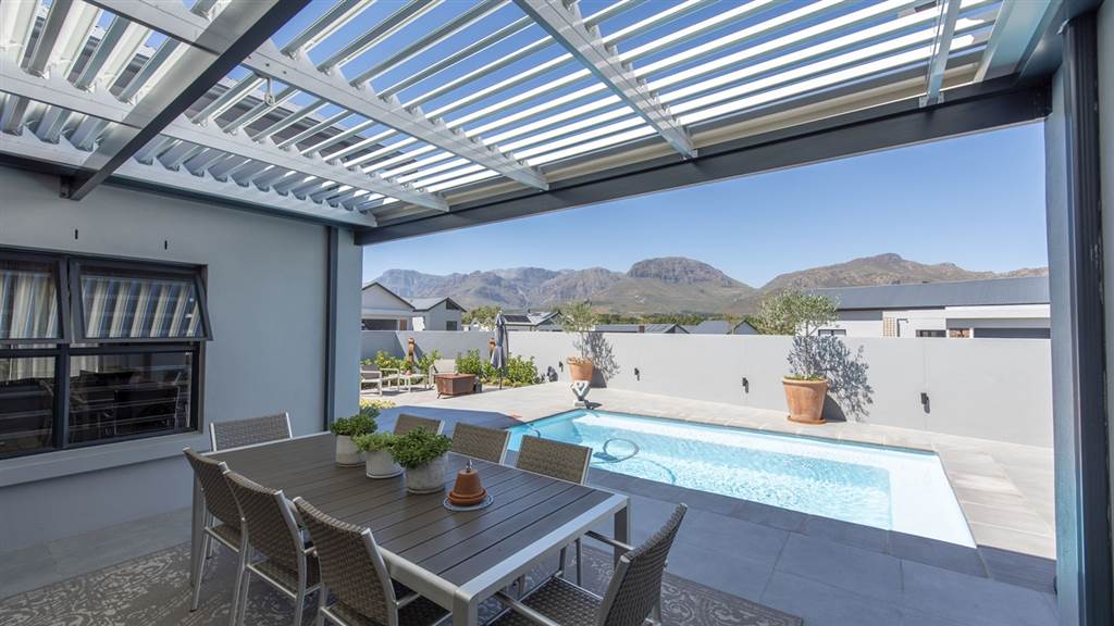 3 Bed House in Paarl photo number 21