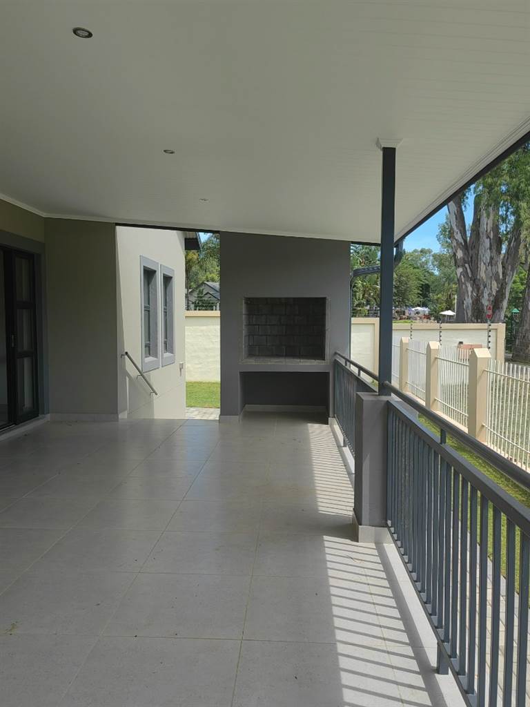 3 Bed House in Cullinan and Surrounds photo number 16