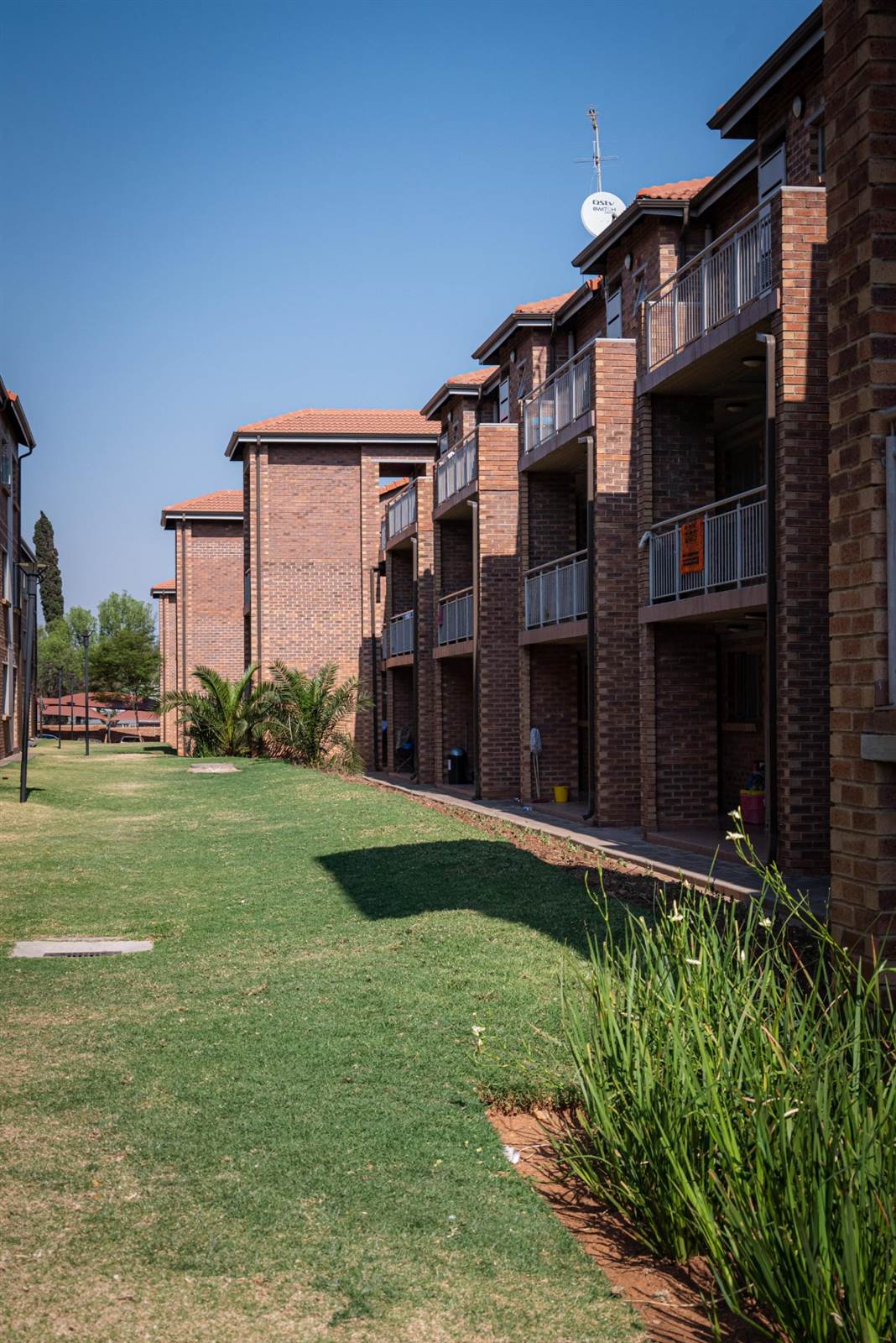 2 Bed Apartment in Edenvale photo number 18