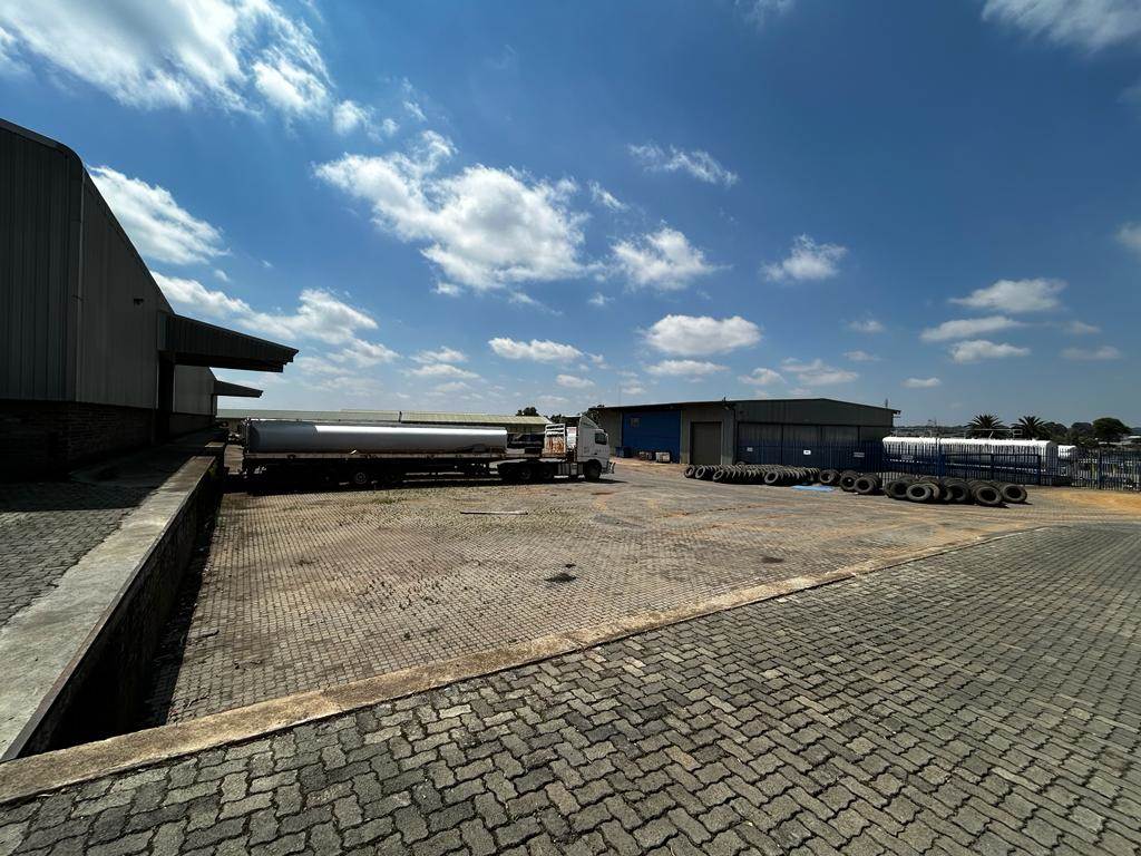 2100  m² Industrial space in Bredell AH photo number 8