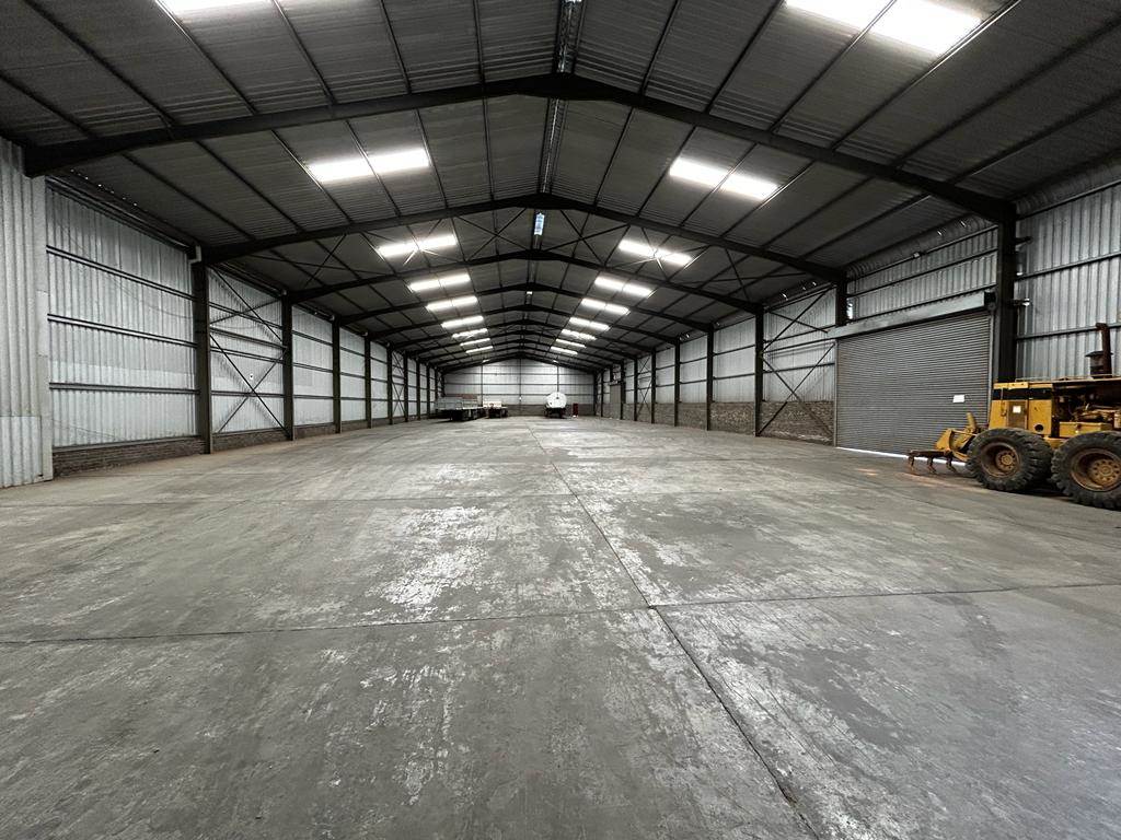 2100  m² Industrial space in Bredell AH photo number 1