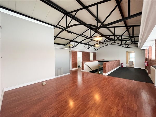 185  m² Office Space in Tyger Valley
