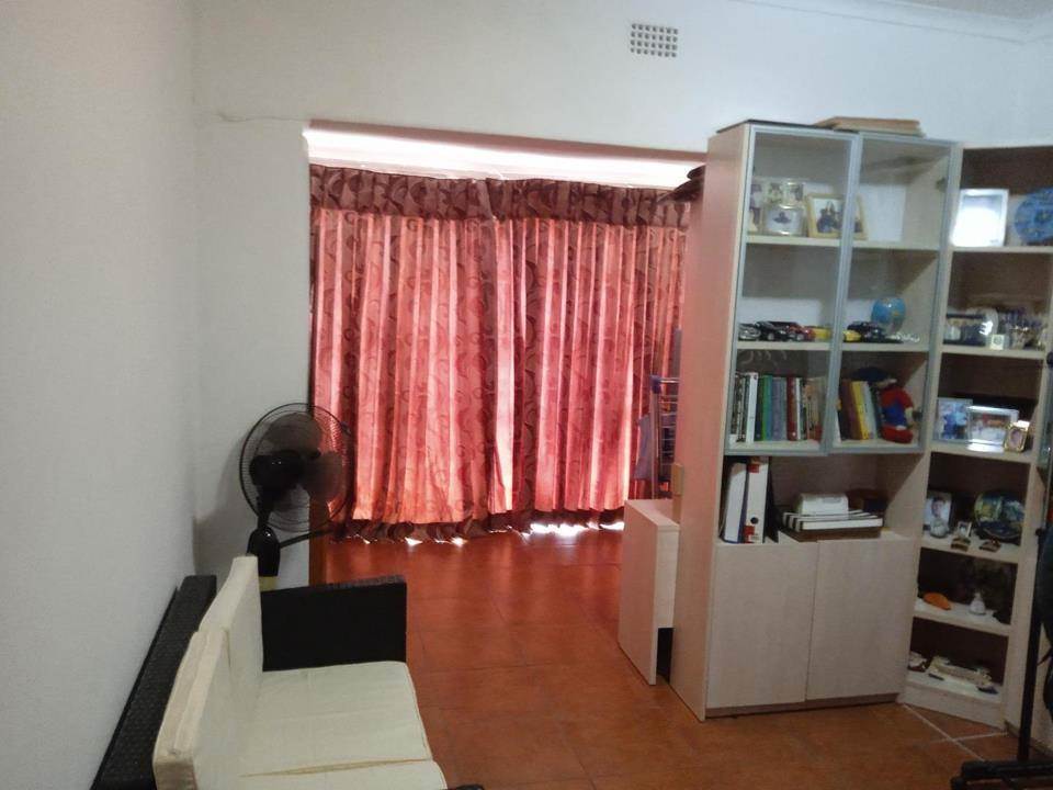 4 Bed House in Risana photo number 9