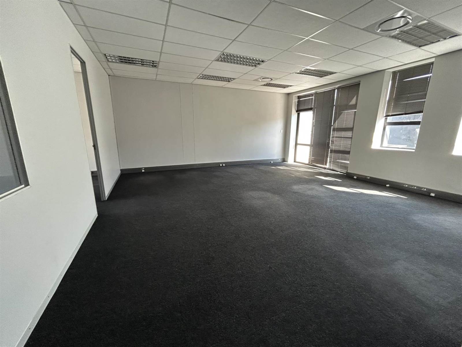 182  m² Office Space in Highveld photo number 6