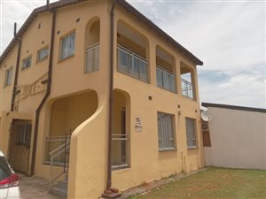 4 Bed House in Merebank East