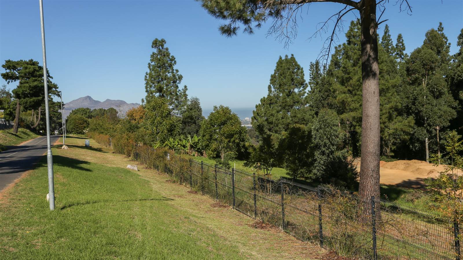 8385 m² Land available in Worlds View photo number 15