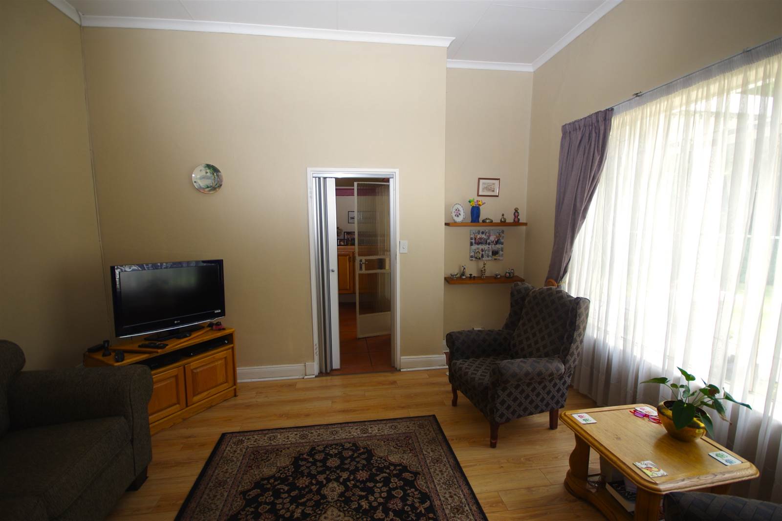 3 Bed House in Benoni Central photo number 8