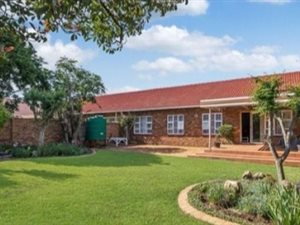 3 Bed House in Elspark
