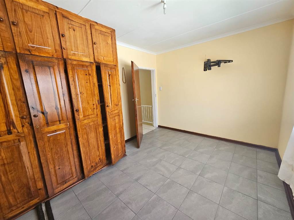 3 Bed Townhouse in Amalinda photo number 12