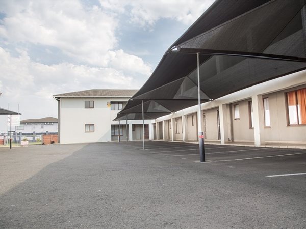 2 Bedroom Flat 2 Bedroom Flat