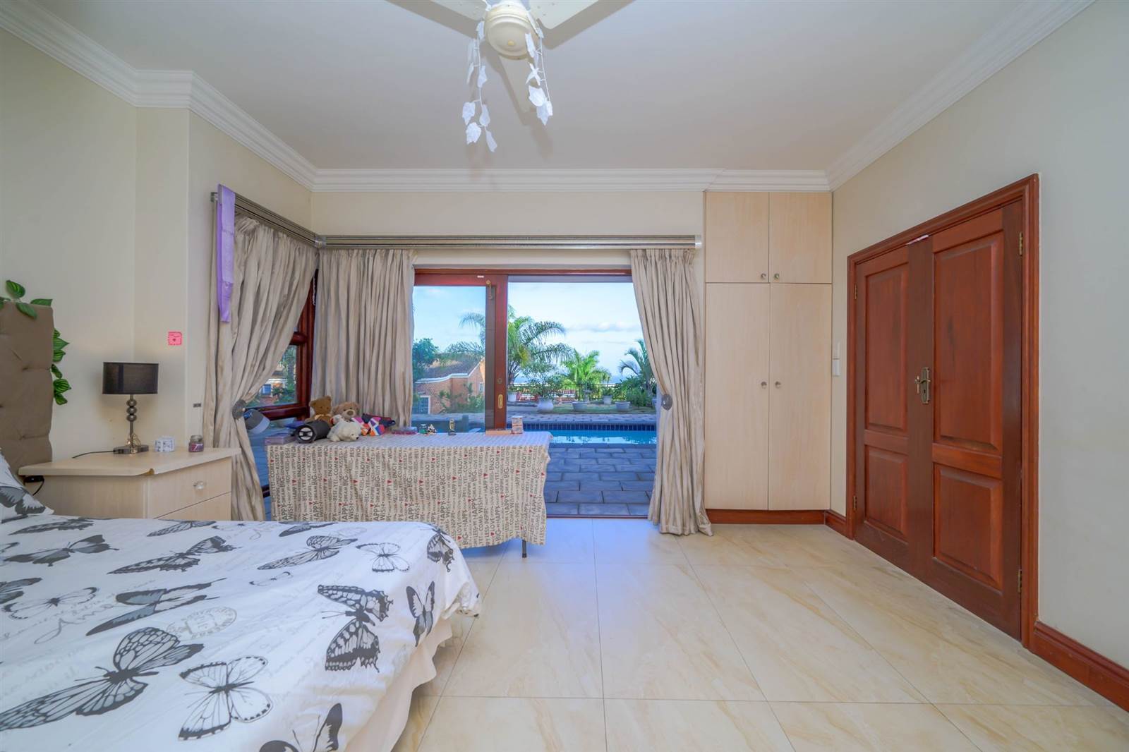 7 Bed House in Umhlanga Rocks photo number 23