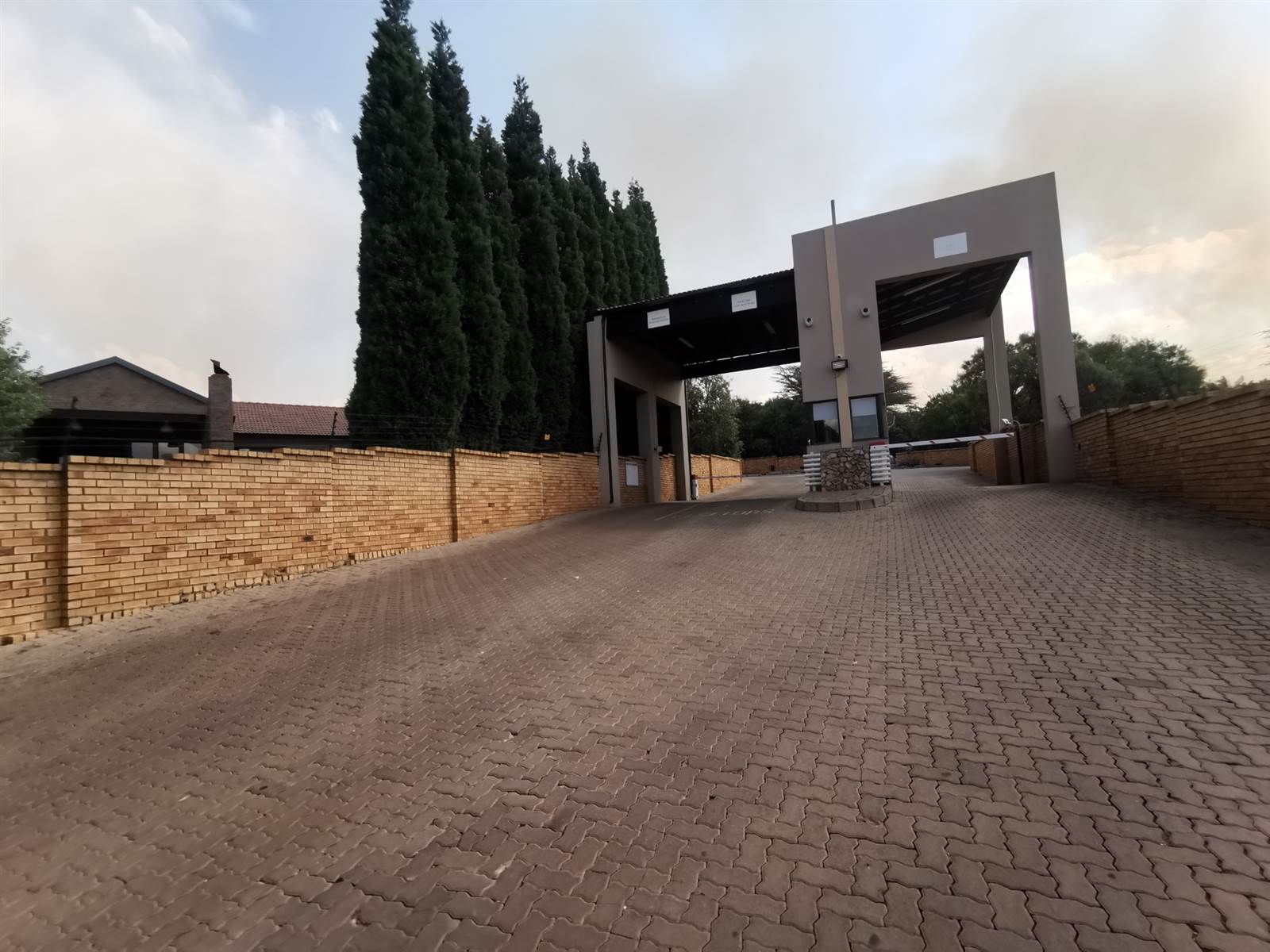 1780 m² Land available in Rietfontein photo number 9