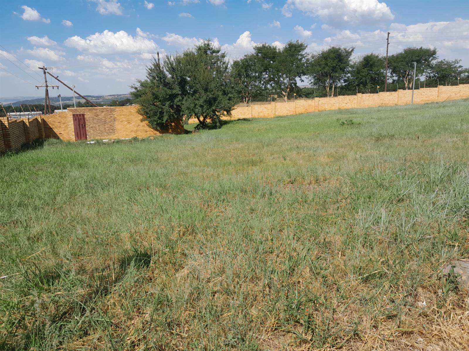1780 m² Land available in Rietfontein photo number 2