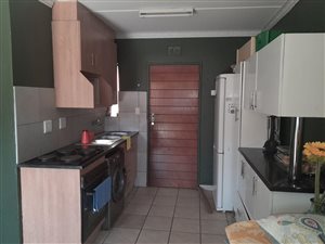2 Bed Apartment in Alveda