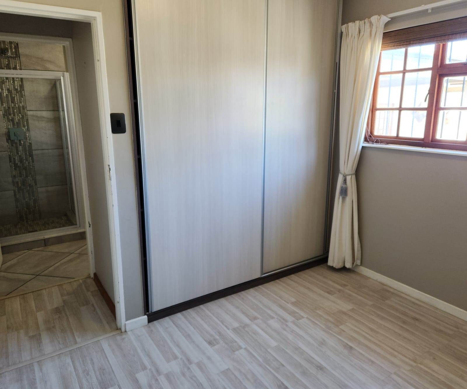 4 Bed House in Vredendal photo number 16