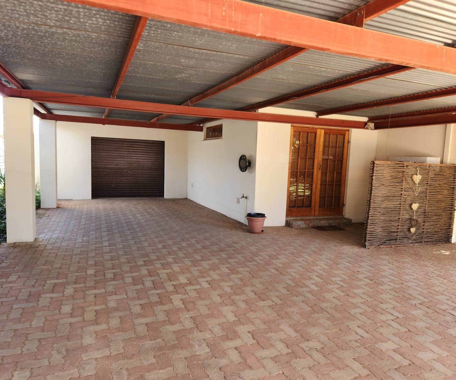 4 Bed House in Vredendal photo number 29