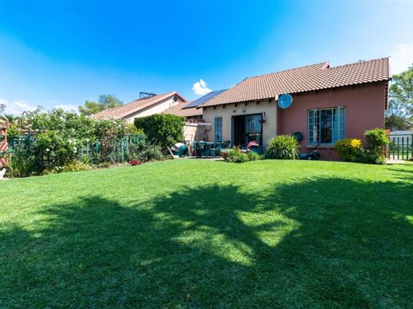 3 Bedroom Townhouse 3 Bedroom Townhouse