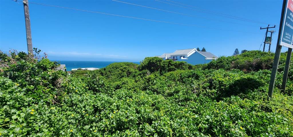 1487 m² Land available in Clarendon Marine photo number 2