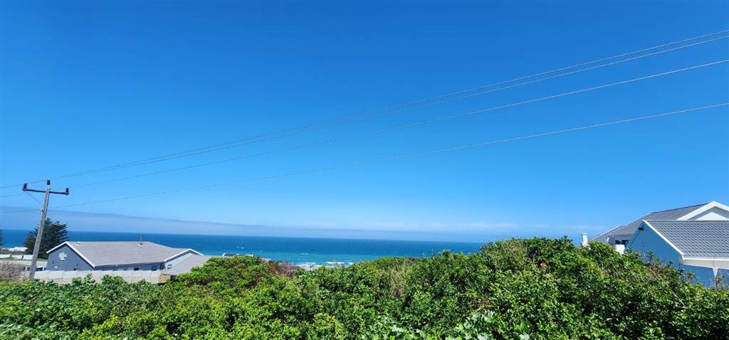1487 m² Land available in Clarendon Marine photo number 1