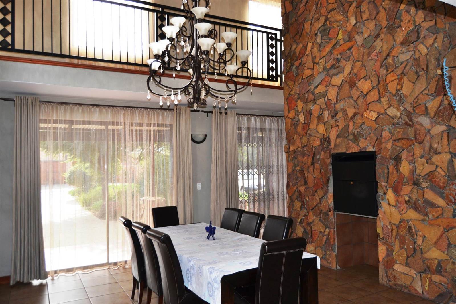 4 Bed House in Parys Golf Estate photo number 11