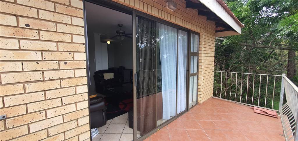 3 Bed Townhouse in Doonside photo number 22