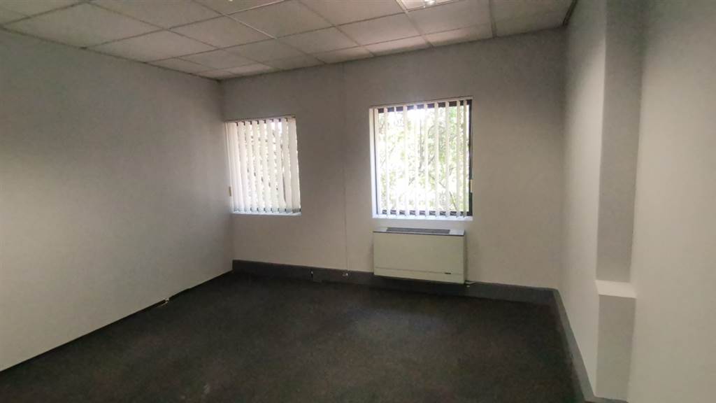 167.7  m² Commercial space in Parktown photo number 7