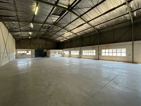 660  m² Industrial space