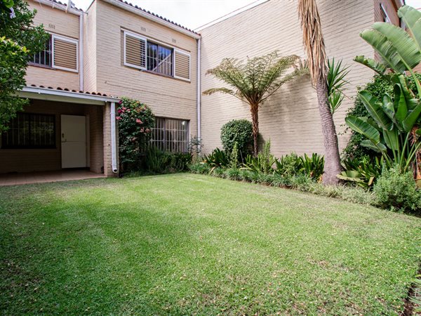 2 Bed Townhouse in River Club