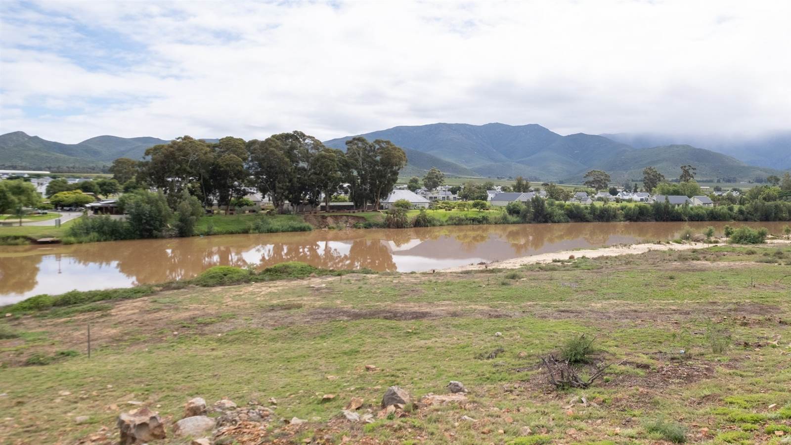 693 m² Land available in Robertson photo number 2