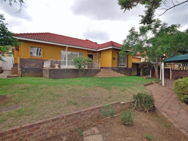 3 Bed House in Linmeyer
