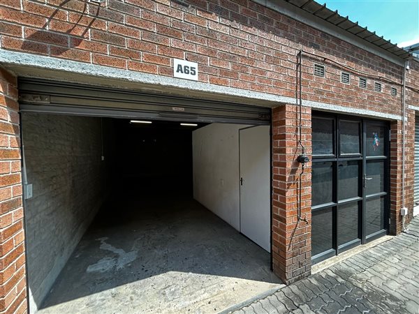 72  m² Industrial space