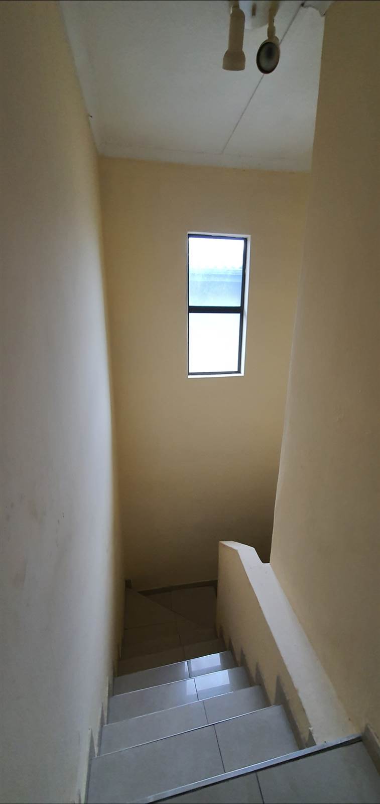 3 Bed Townhouse in Tongaat Central photo number 10