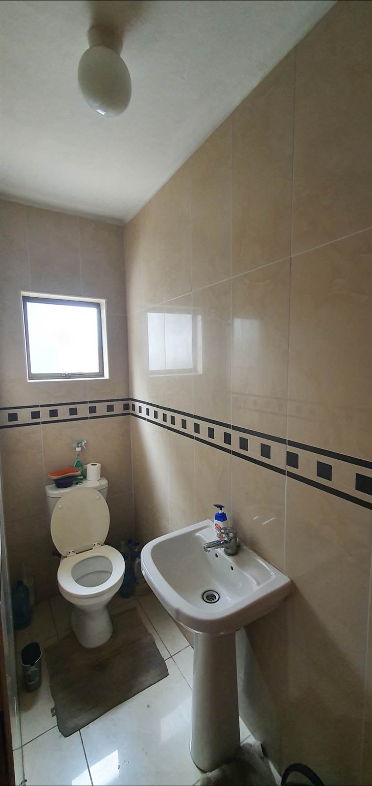 3 Bed Townhouse in Tongaat Central photo number 15