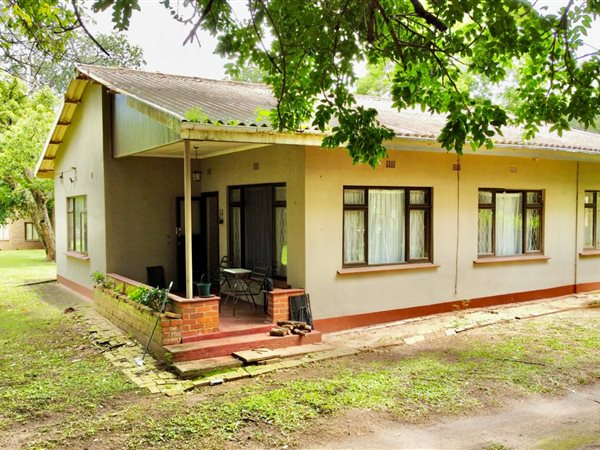 4 Bedroom Townhouse