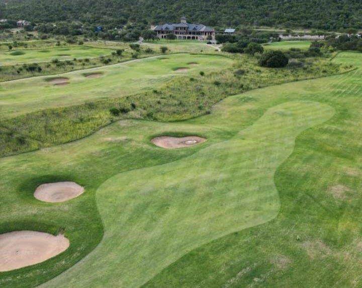 699 m² Land available in Euphoria Golf Estate photo number 9