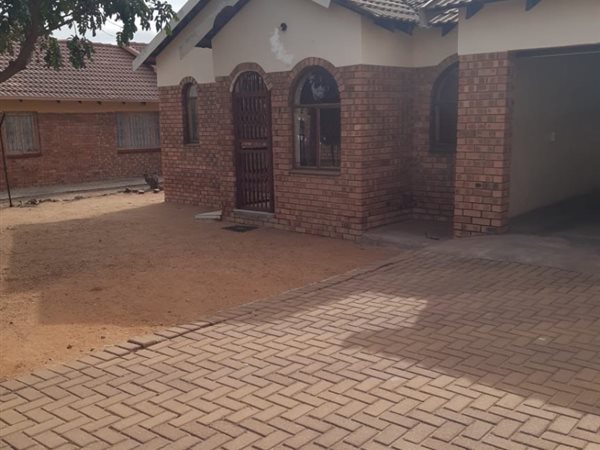 3 Bedroom House 3 Bedroom House