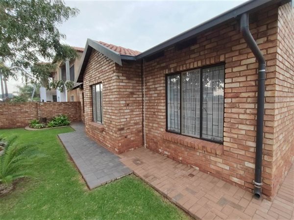 3 Bedroom House 3 Bedroom House