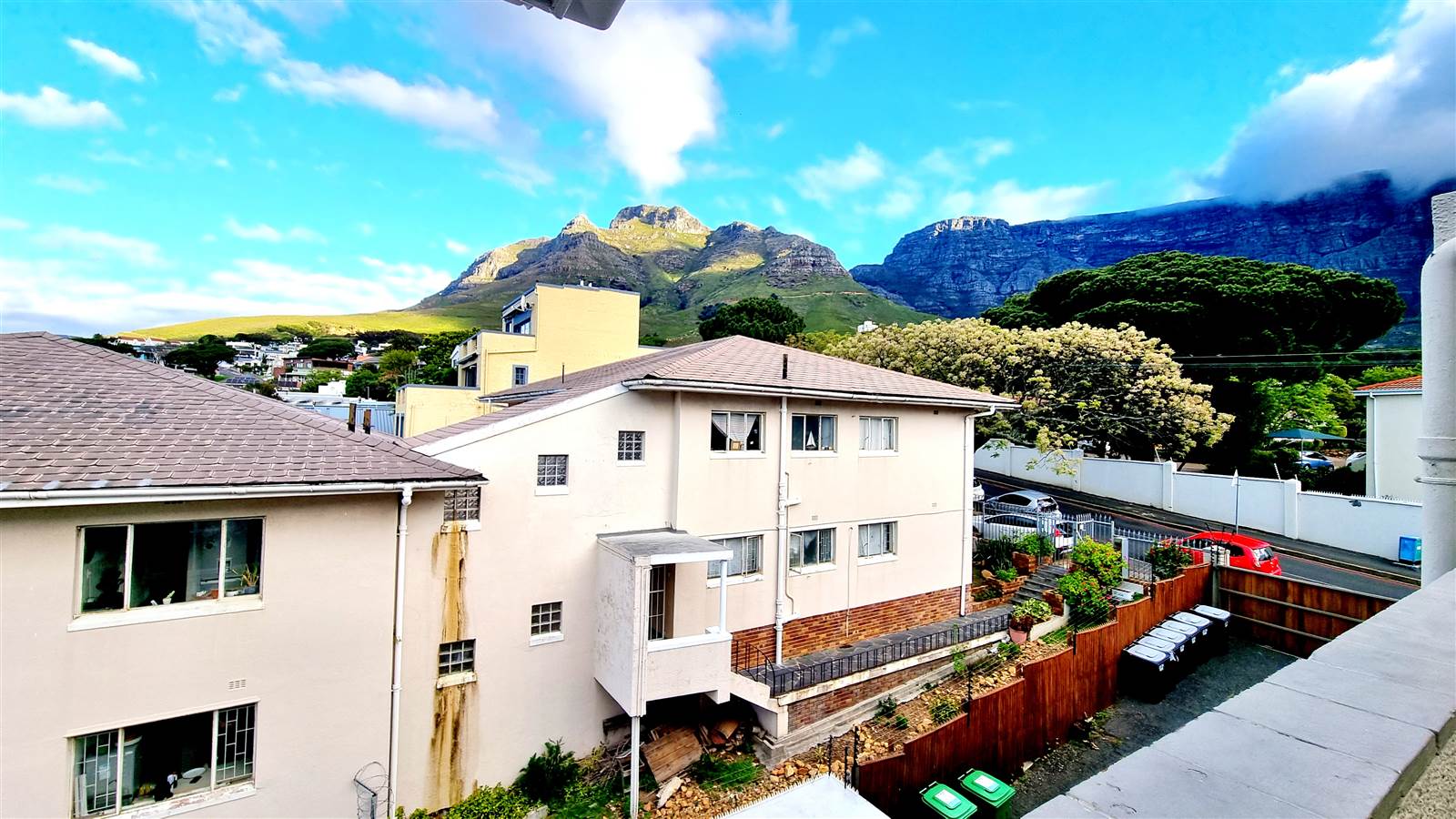 2 Bed Apartment in Vredehoek photo number 22