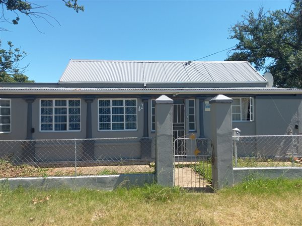 2 Bed House in Fort Beaufort