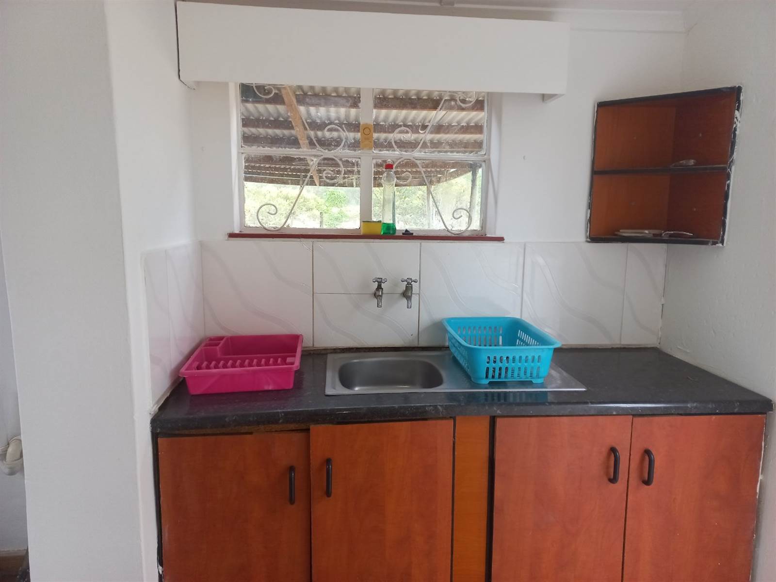 2 Bed House in Fort Beaufort photo number 13