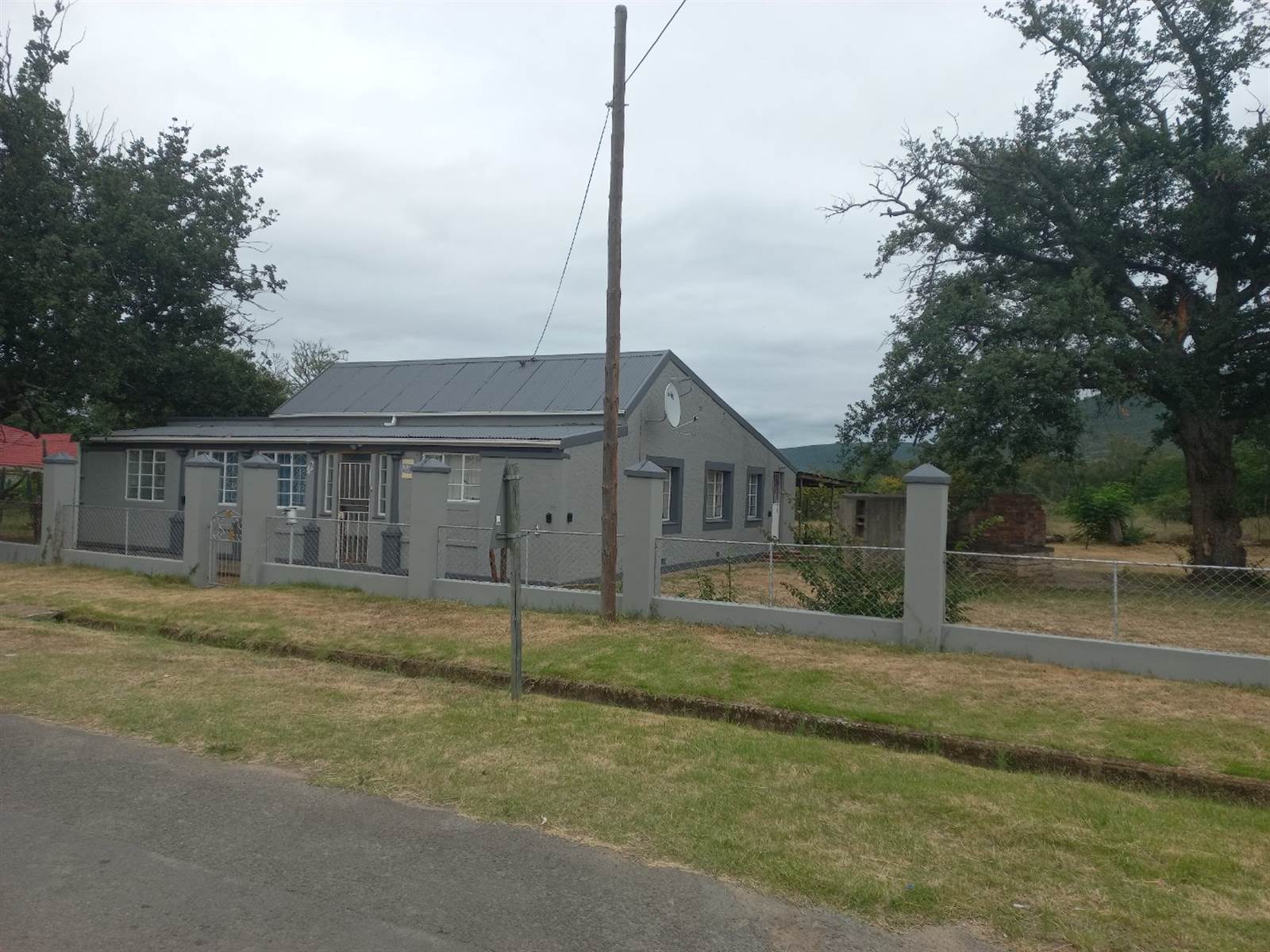 2 Bed House in Fort Beaufort photo number 3