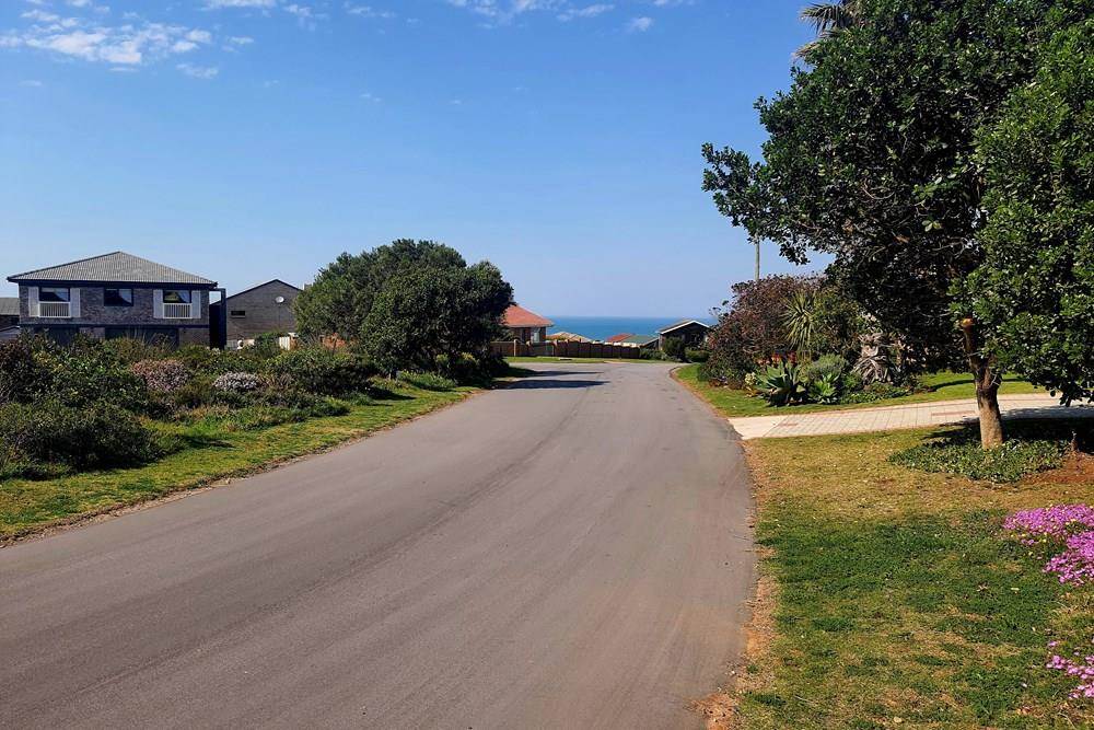 610 m² Land available in Boggomsbaai photo number 11