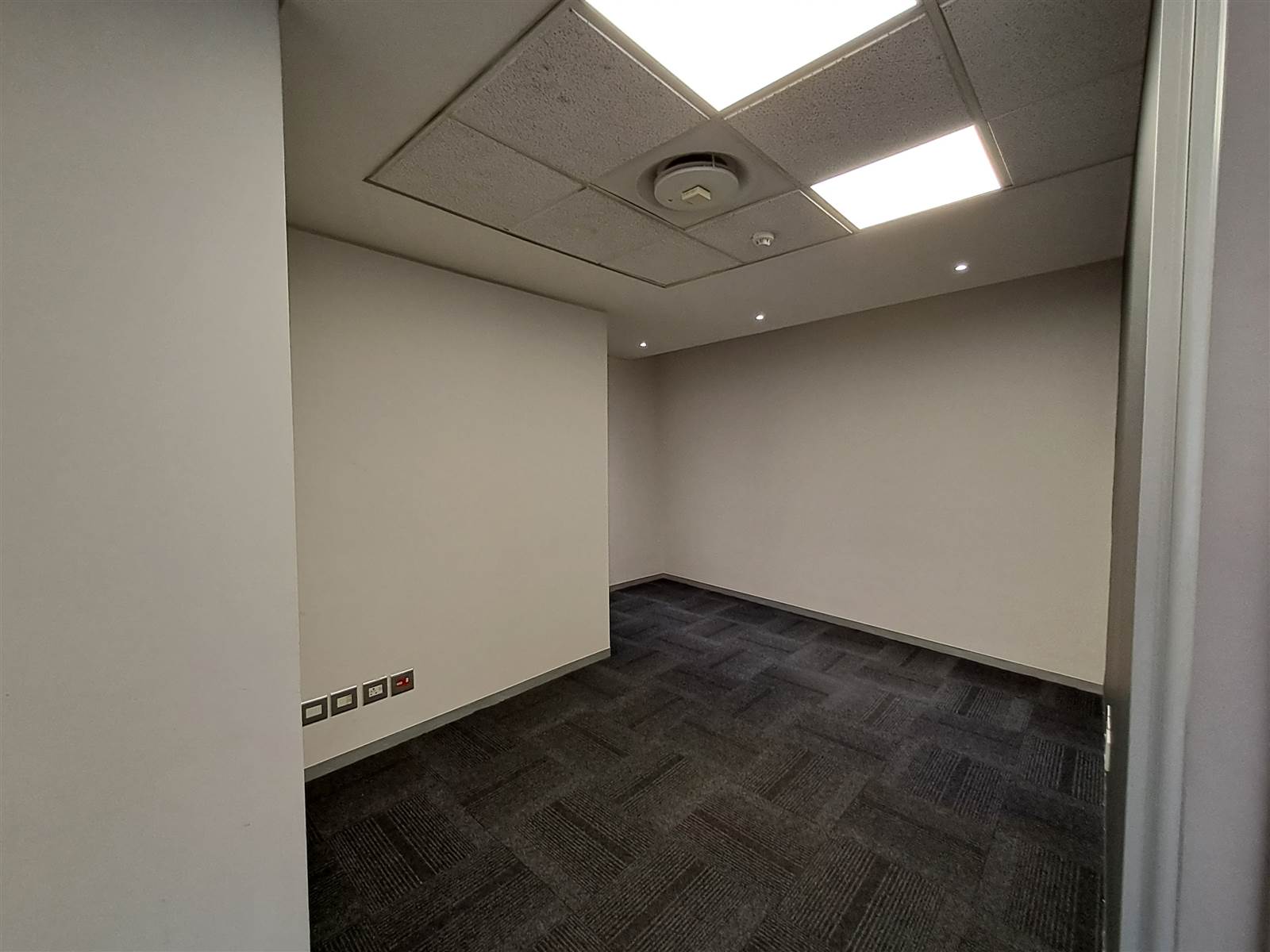 226  m² Commercial space in Melrose Arch photo number 8