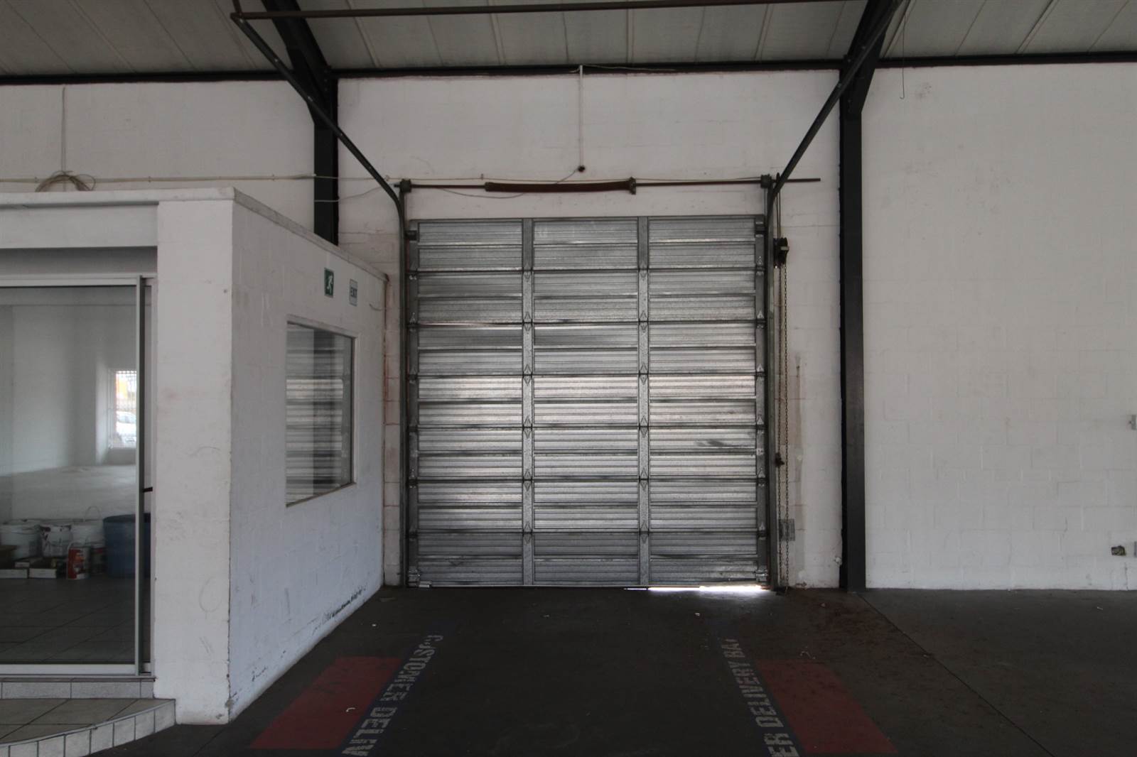 500  m² Commercial space in Vredenburg photo number 20