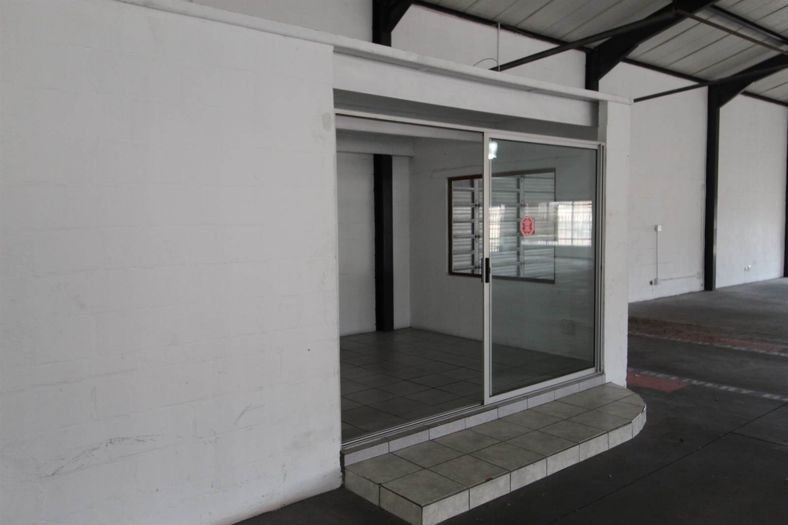 500  m² Commercial space in Vredenburg photo number 18