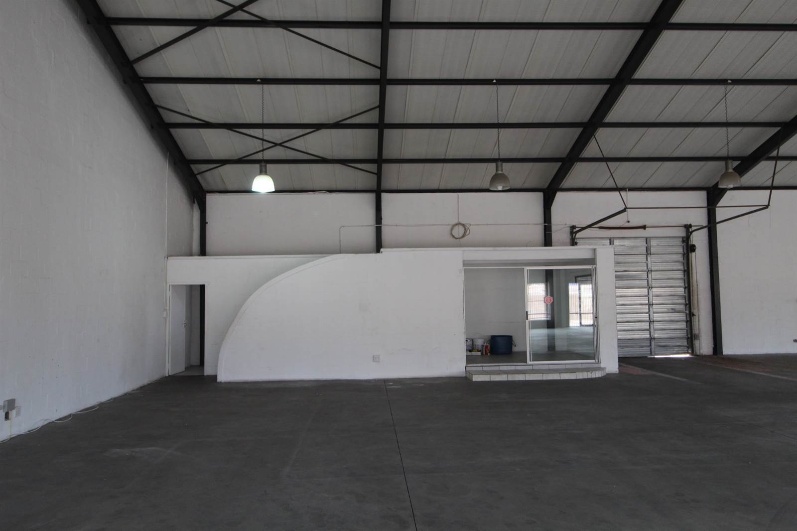 500  m² Commercial space in Vredenburg photo number 14