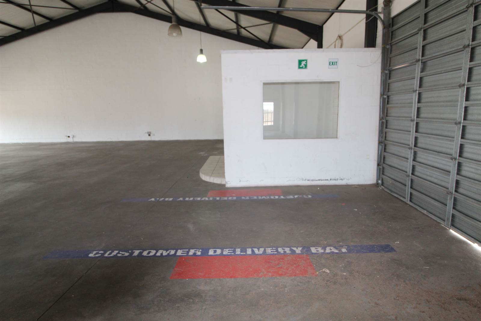 500  m² Commercial space in Vredenburg photo number 21