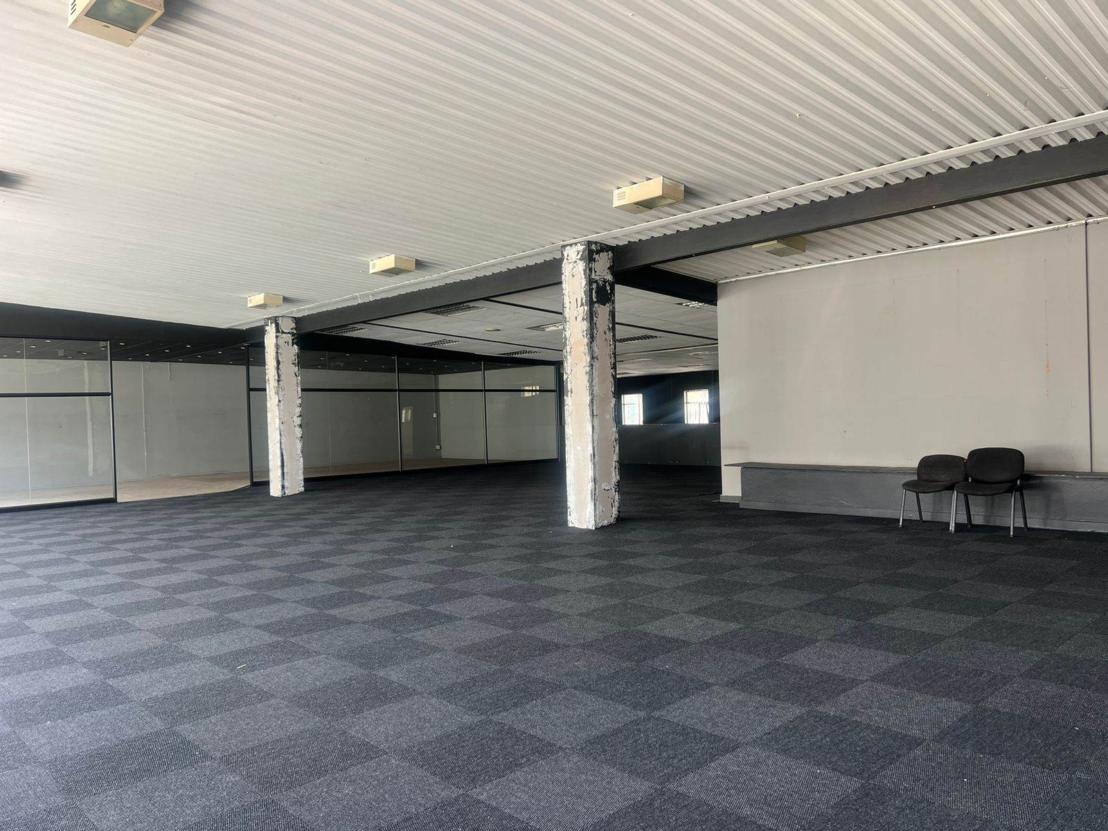 570  m² Commercial space in Craighall photo number 5